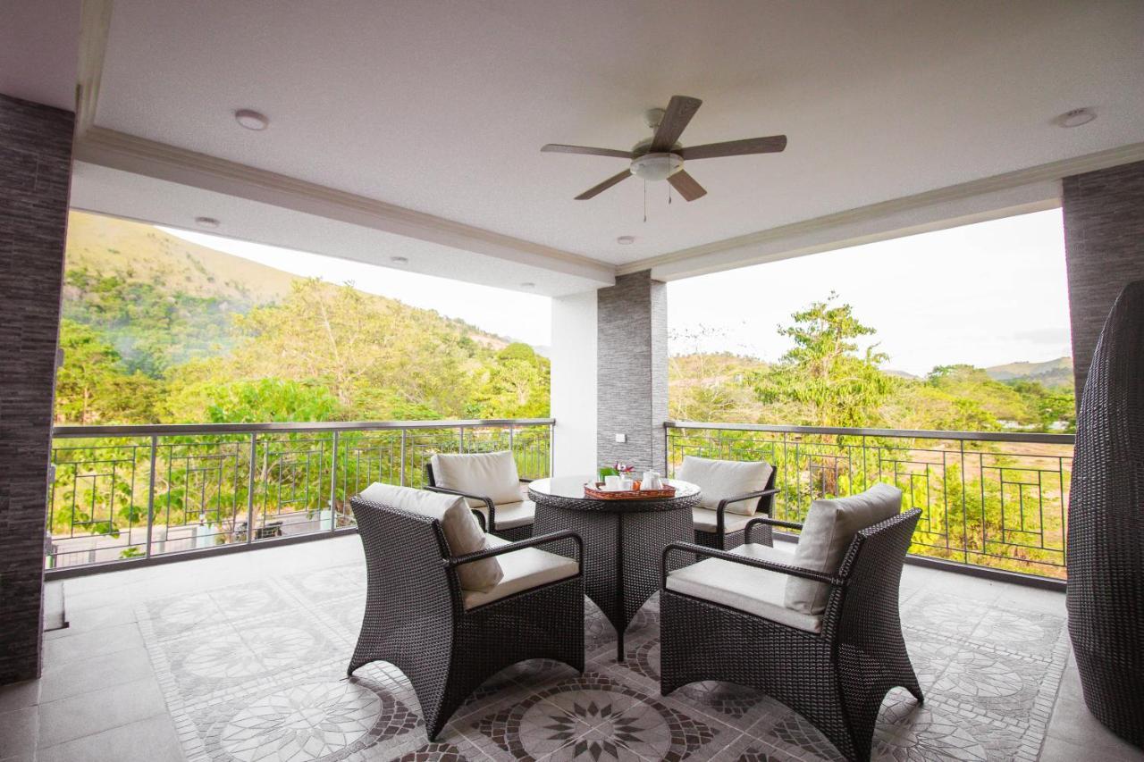 Bella Villa Coron Bagian luar foto