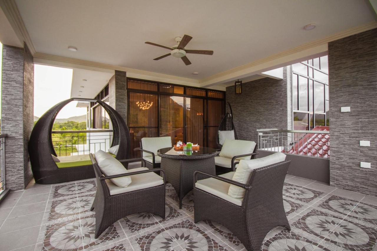 Bella Villa Coron Bagian luar foto