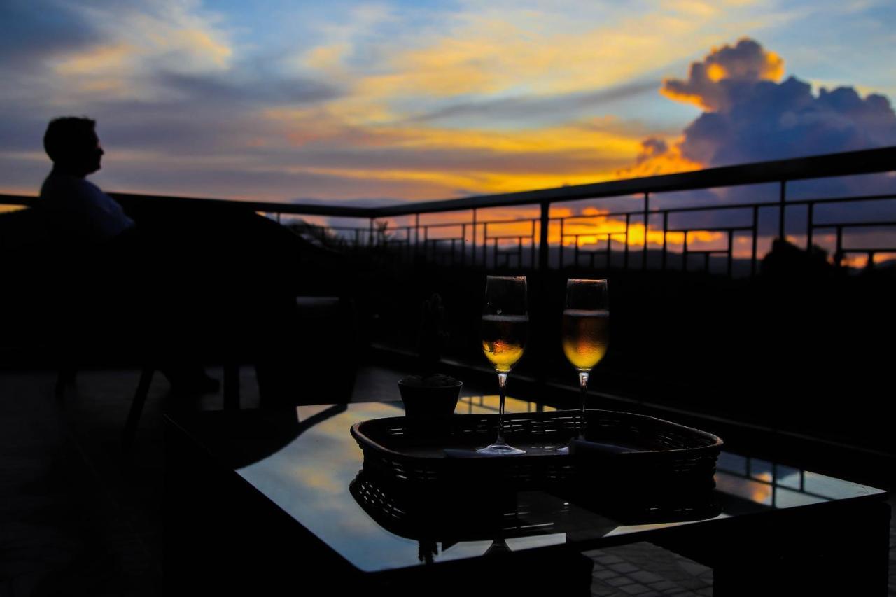 Bella Villa Coron Bagian luar foto