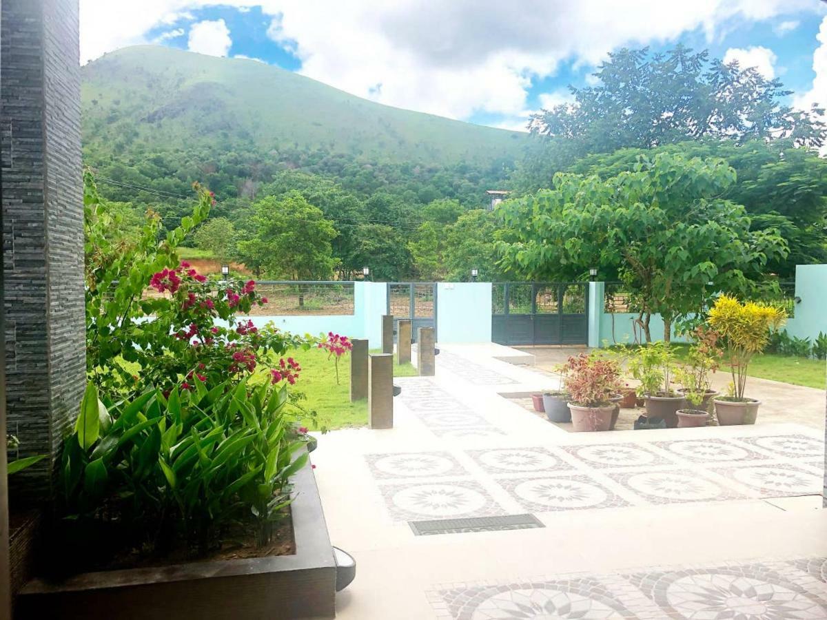 Bella Villa Coron Bagian luar foto